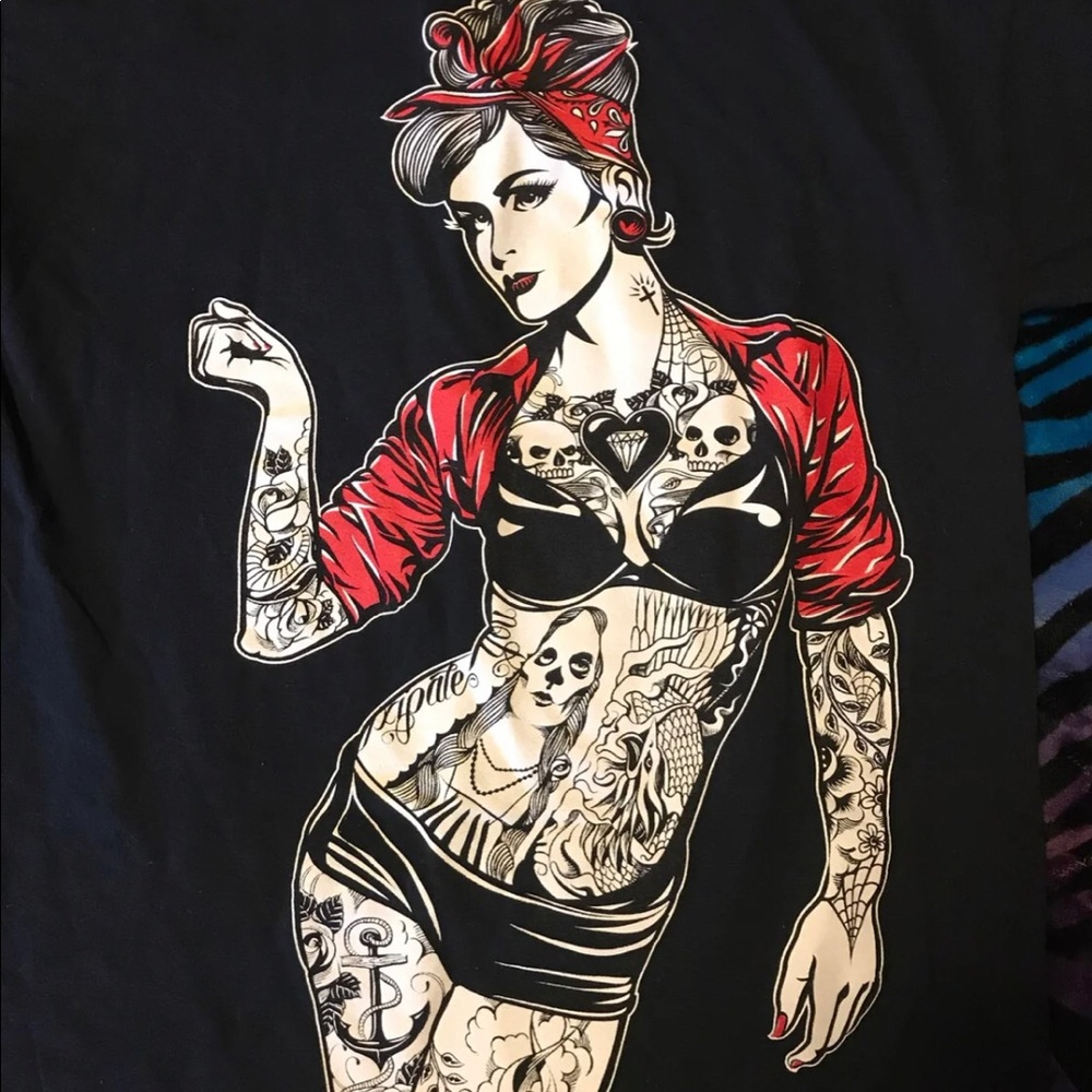 Tattoo vintage chick T-shirt - Picture 2 of 4